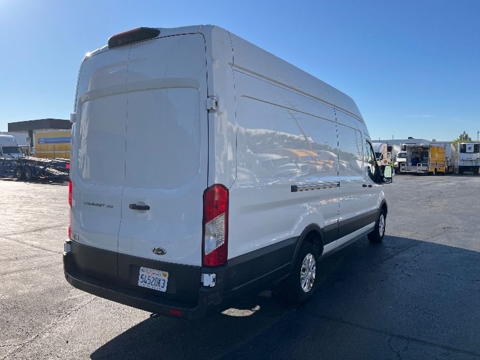 Cargo Van (Panel Van)-Light and Medium Duty Trucks-Ford-2021-Transit 350-La Mirada-CA-153,103\n\t\tmiles-$ 16,000 - Image 12