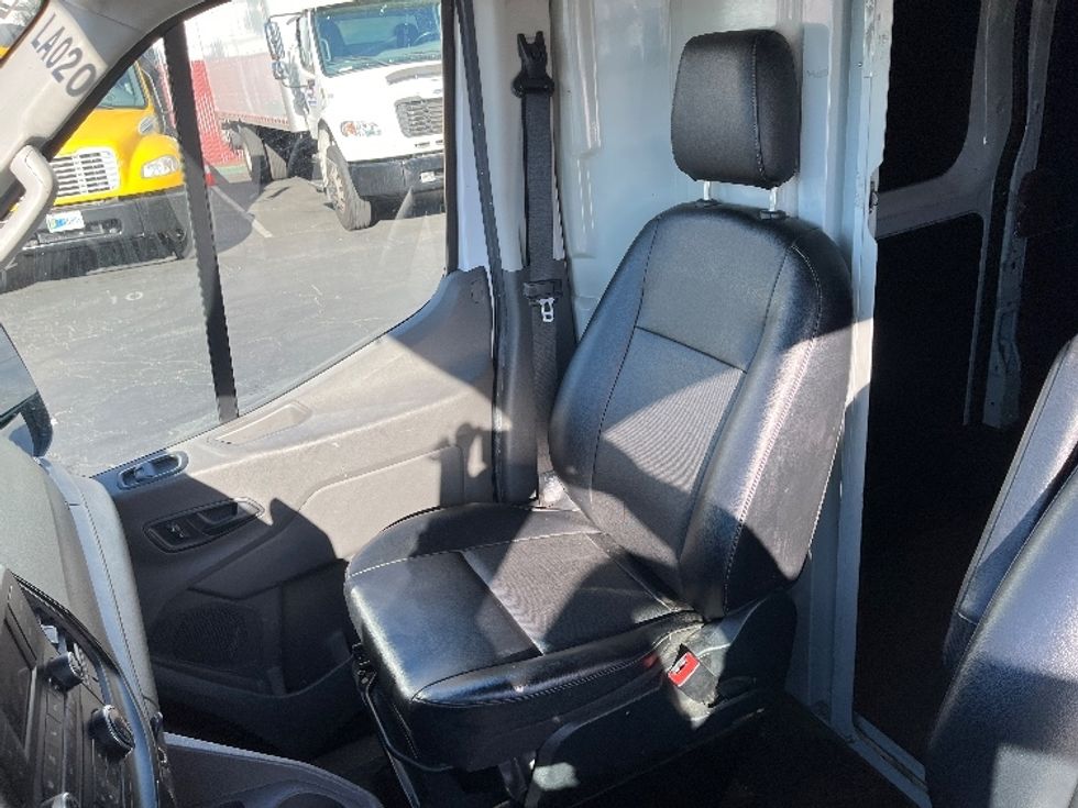 Cargo Van (Panel Van)-Light and Medium Duty Trucks-Ford-2021-Transit 350-La Mirada-CA-153,103\n\t\tmiles-$ 16,000 - Image 18