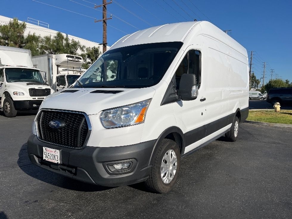 Cargo Van (Panel Van)-Light and Medium Duty Trucks-Ford-2021-Transit 350-La Mirada-CA-153,103\n\t\tmiles-$ 16,000 - Image 3