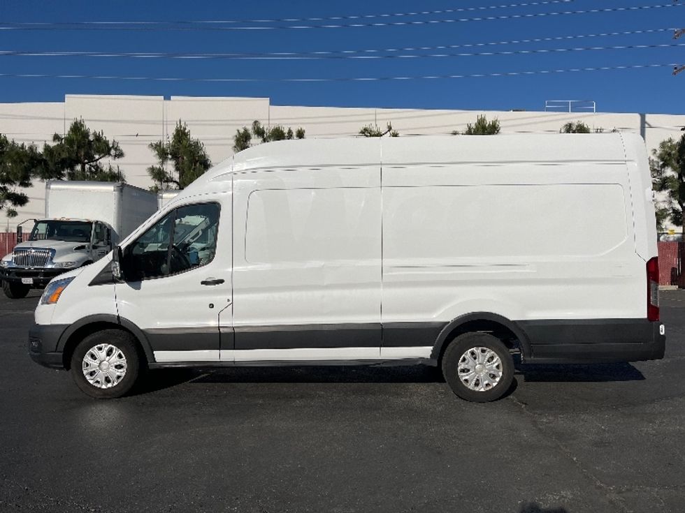 Cargo Van (Panel Van)-Light and Medium Duty Trucks-Ford-2021-Transit 350-La Mirada-CA-153,103\n\t\tmiles-$ 16,000 - Image 4