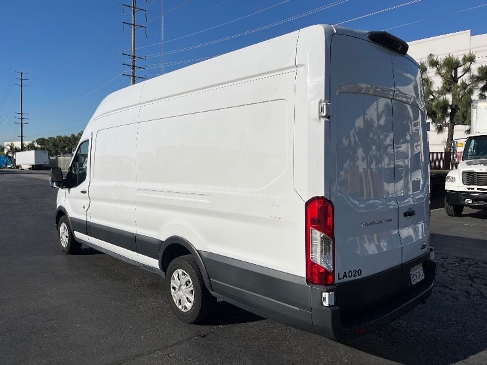 Cargo Van (Panel Van)-Light and Medium Duty Trucks-Ford-2021-Transit 350-La Mirada-CA-153,103\n\t\tmiles-$ 16,000 - Image 6