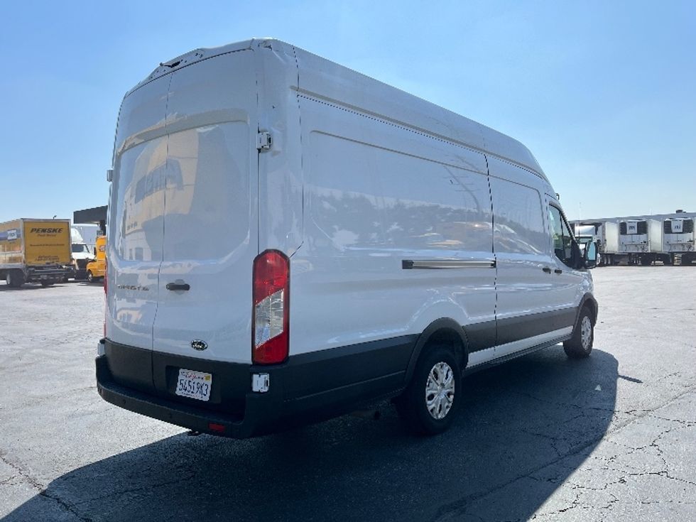 Cargo Van (Panel Van)-Light and Medium Duty Trucks-Ford-2021-Transit 350-La Mirada-CA-154,731\n\t\tmiles-$ 17,500 - Image 12