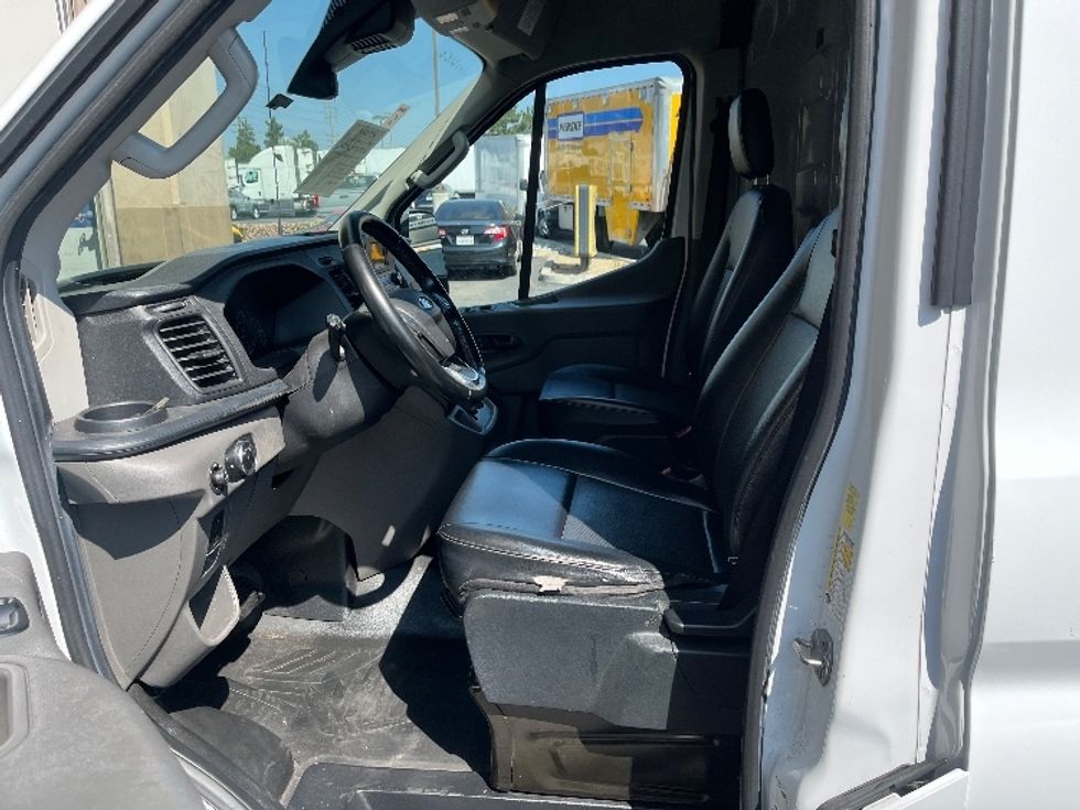 Cargo Van (Panel Van)-Light and Medium Duty Trucks-Ford-2021-Transit 350-La Mirada-CA-154,731\n\t\tmiles-$ 17,500 - Image 16