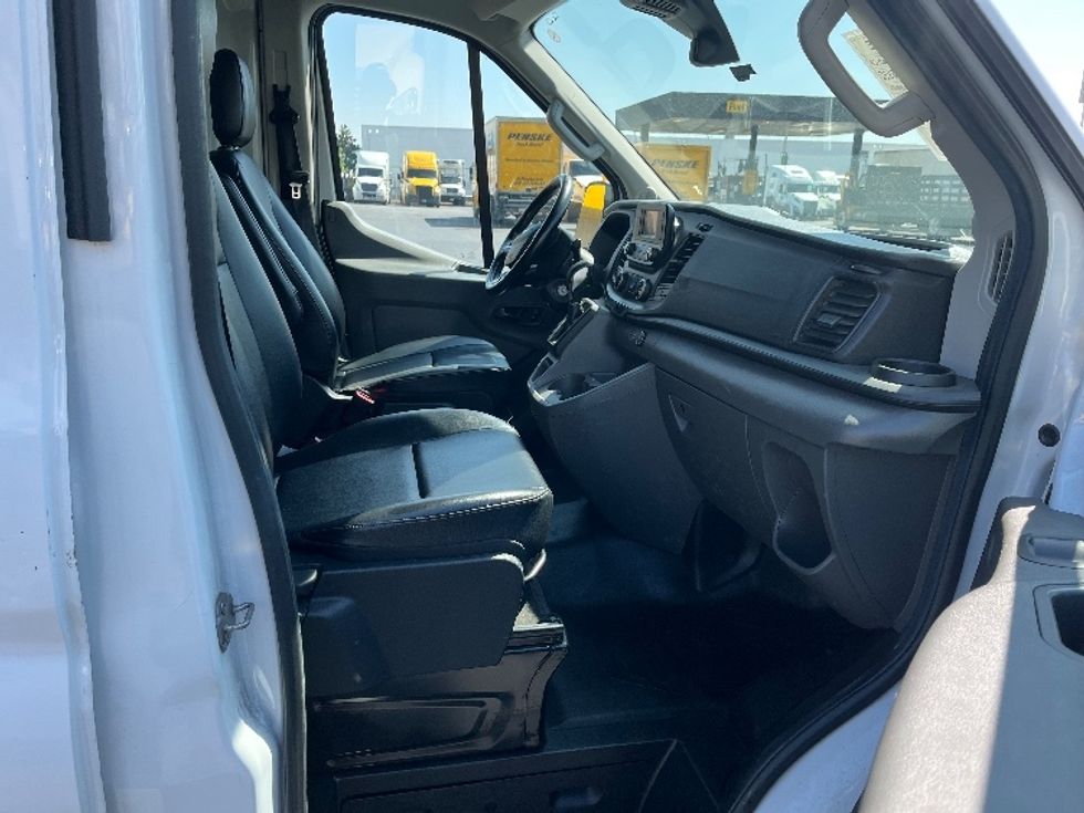 Cargo Van (Panel Van)-Light and Medium Duty Trucks-Ford-2021-Transit 350-La Mirada-CA-154,731\n\t\tmiles-$ 17,500 - Image 21