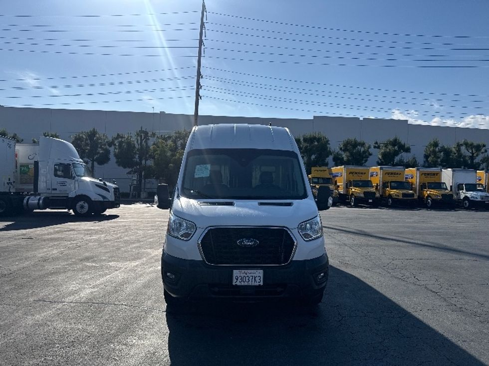 Cargo Van (Panel Van)-Light and Medium Duty Trucks-Ford-2021-Transit 350-La Mirada-CA-160,548\n\t\tmiles-$ 16,500 - Image 2