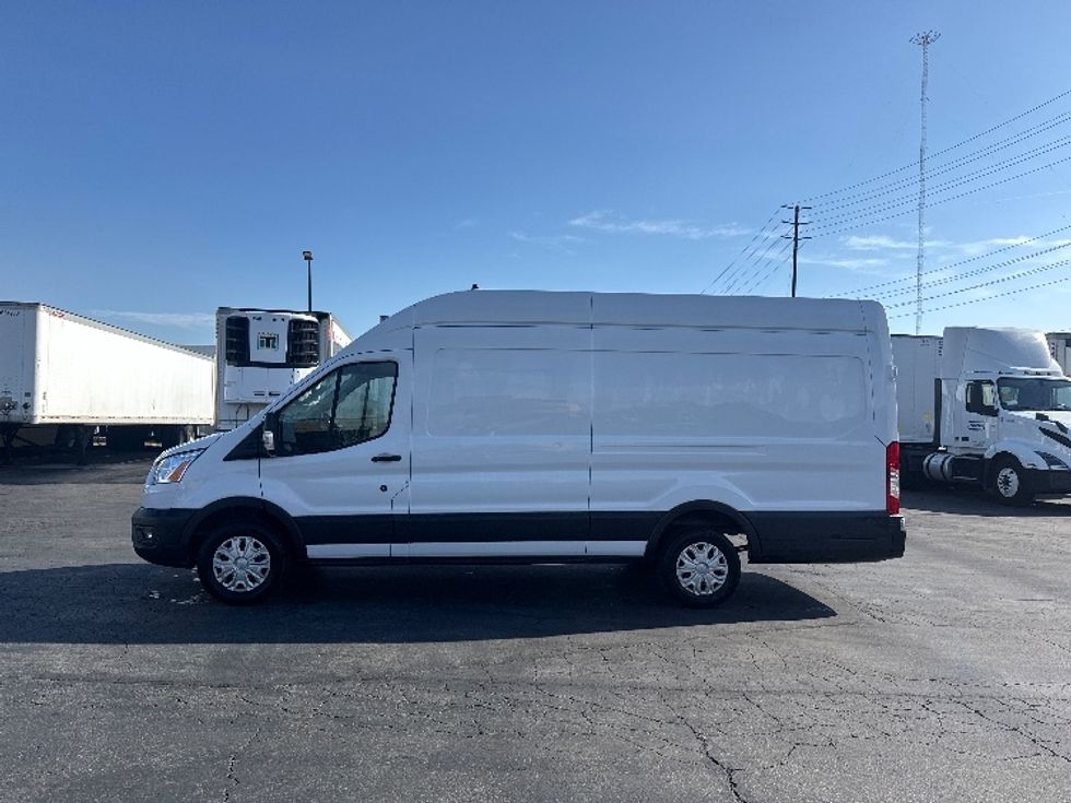 Cargo Van (Panel Van)-Light and Medium Duty Trucks-Ford-2021-Transit 350-La Mirada-CA-160,548\n\t\tmiles-$ 16,500 - Image 4