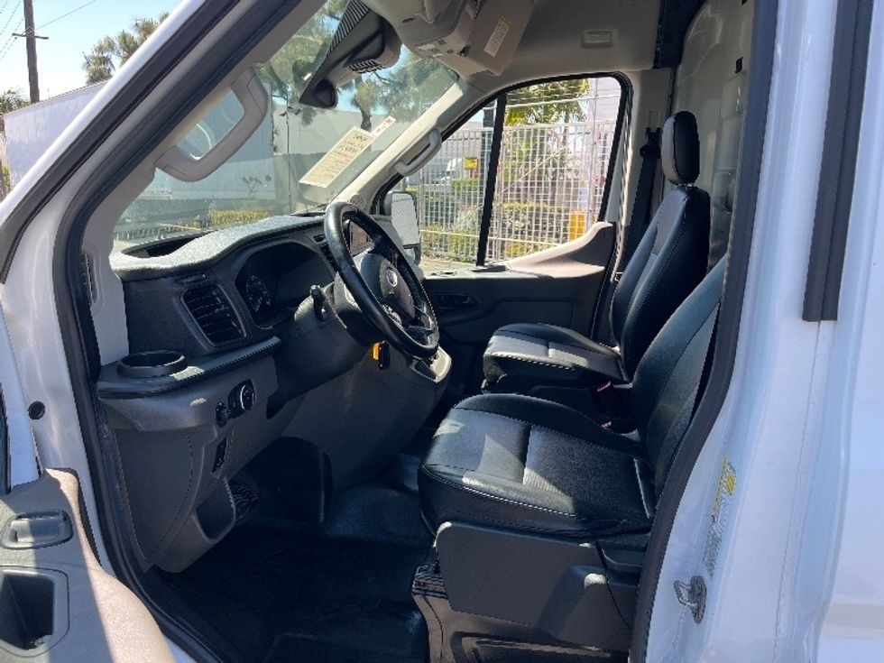 Cargo Van (Panel Van)-Light and Medium Duty Trucks-Ford-2021-Transit 350-La Mirada-CA-165,354\n\t\tmiles-$ 16,000 - Image 16