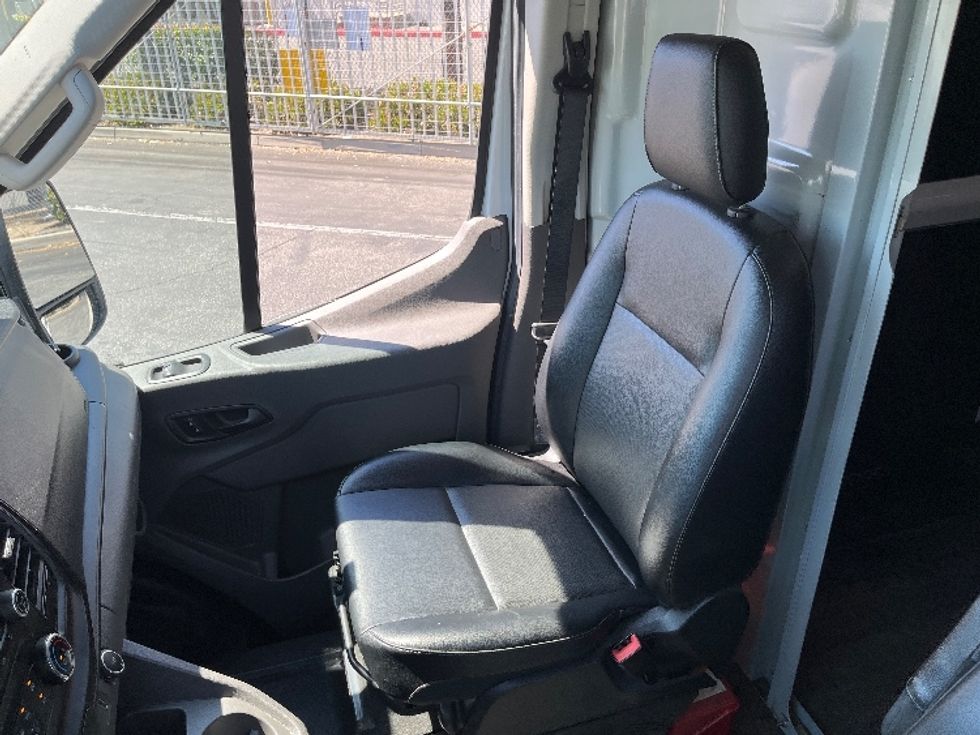 Cargo Van (Panel Van)-Light and Medium Duty Trucks-Ford-2021-Transit 350-La Mirada-CA-165,354\n\t\tmiles-$ 16,000 - Image 18