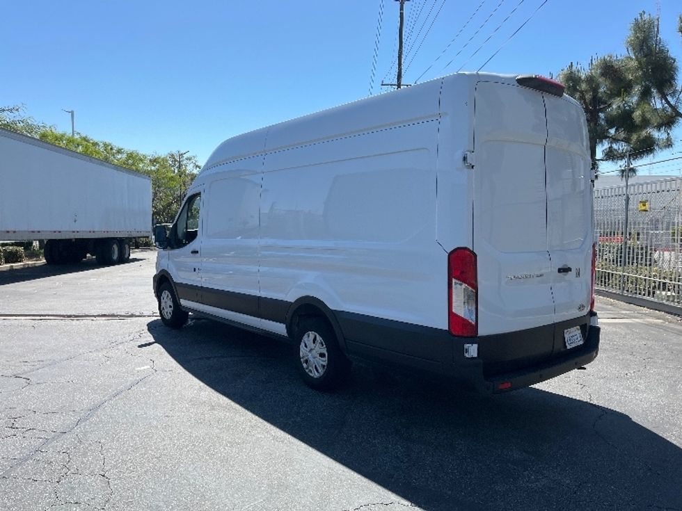 Cargo Van (Panel Van)-Light and Medium Duty Trucks-Ford-2021-Transit 350-La Mirada-CA-165,354\n\t\tmiles-$ 16,000 - Image 6