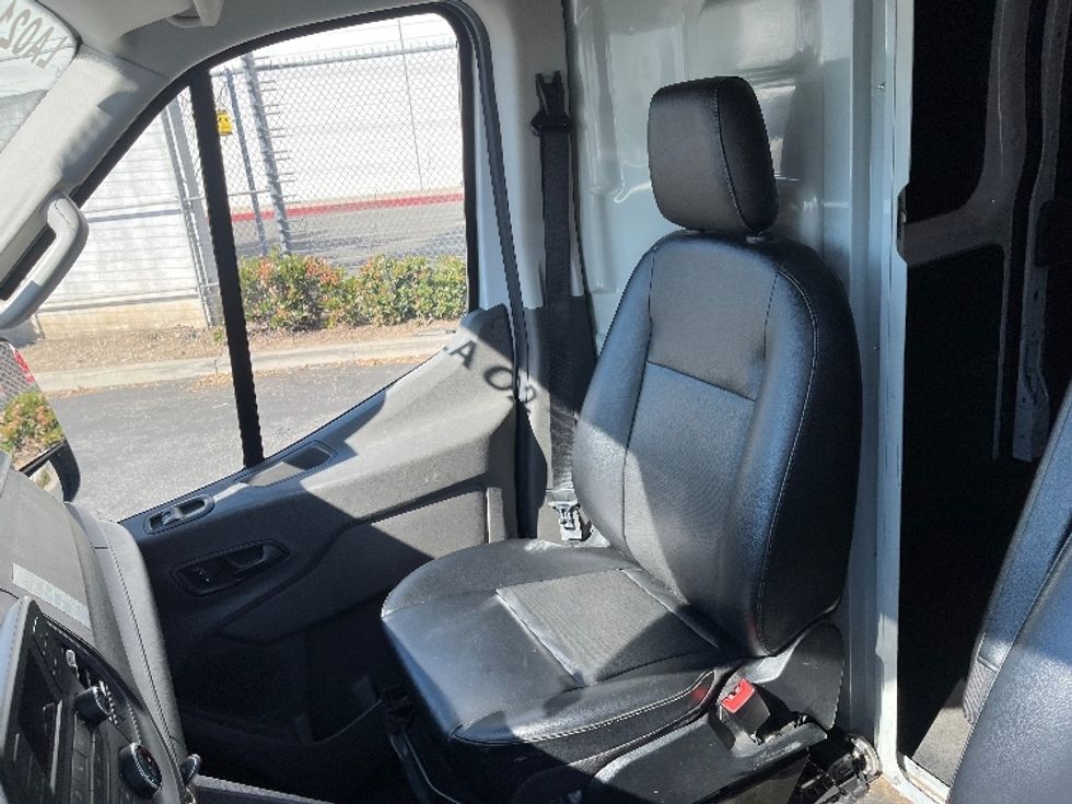 Cargo Van (Panel Van)-Light and Medium Duty Trucks-Ford-2021-Transit 350-La Mirada-CA-170,046\n\t\tmiles-$ 18,500 - Image 18