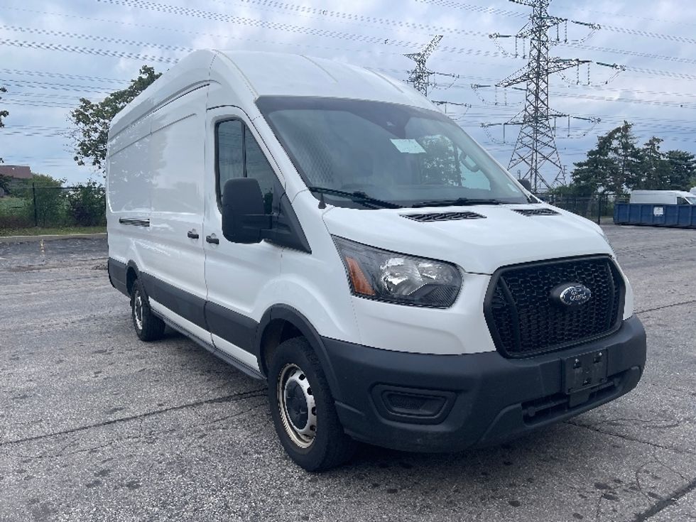 Cargo Van (Panel Van)-Light and Medium Duty Trucks-Ford-2021-Transit 350-Mississauga-ON-188,523\n\t\tkm-$ 19,250 - Image 1