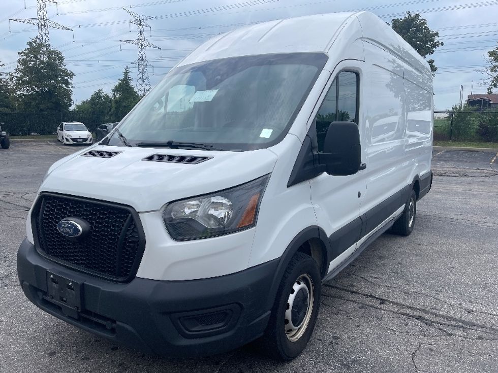 Cargo Van (Panel Van)-Light and Medium Duty Trucks-Ford-2021-Transit 350-Mississauga-ON-188,523\n\t\tkm-$ 19,250 - Image 3