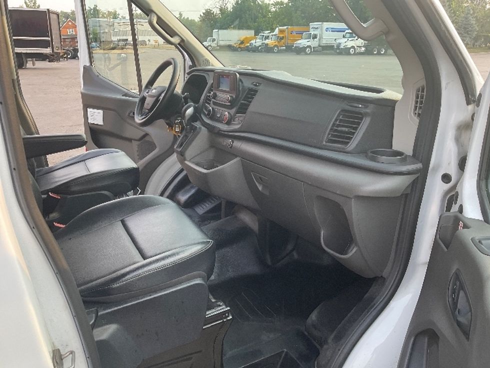 Cargo Van (Panel Van)-Light and Medium Duty Trucks-Ford-2021-Transit 350-Rochester-NY-83,565\n\t\tmiles-$ 33,500 - Image 20