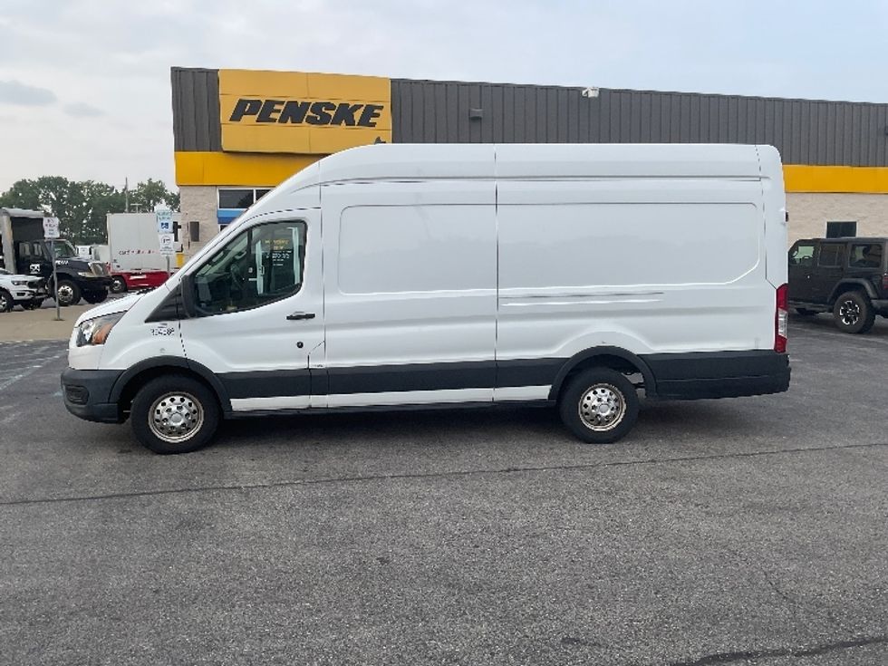 Cargo Van (Panel Van)-Light and Medium Duty Trucks-Ford-2021-Transit 350-Rochester-NY-83,565\n\t\tmiles-$ 33,500 - Image 4