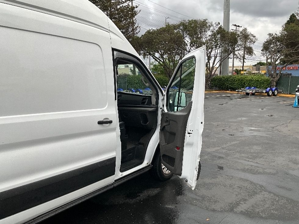 Cargo Van (Panel Van)-Light and Medium Duty Trucks-Ford-2021-Transit 350-Santa Clara-CA-88,071\n\t\tmiles-$ 31,000 - Image 20