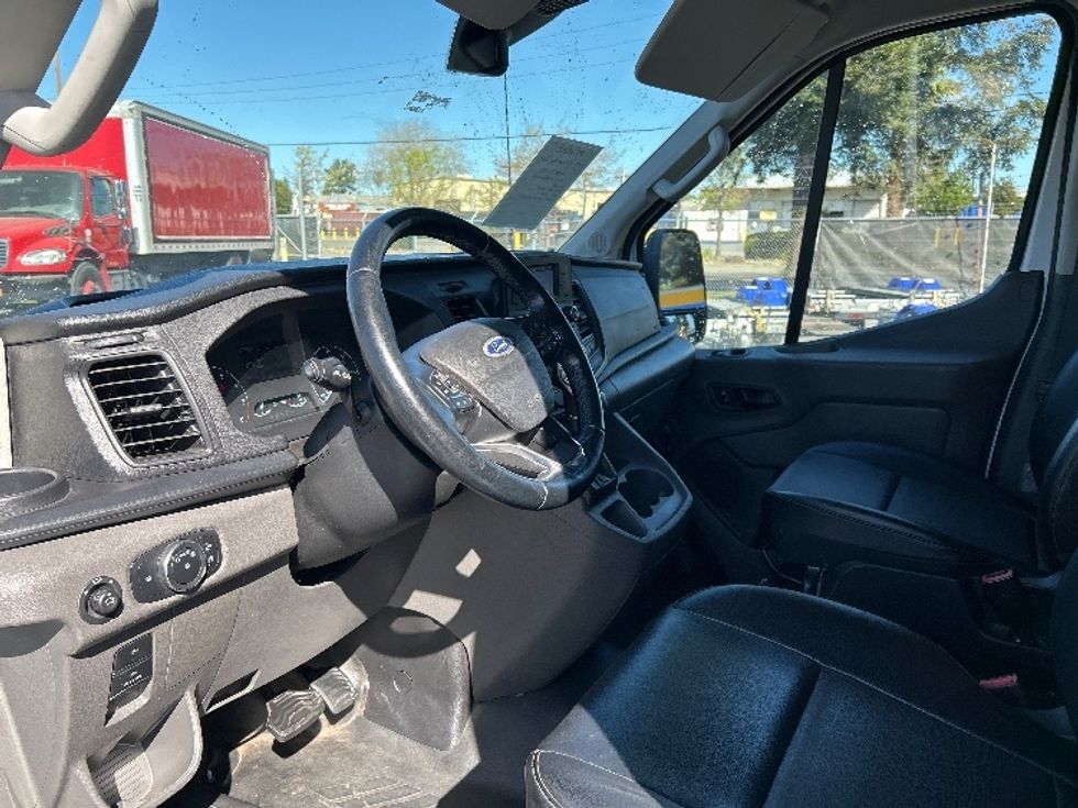 Cargo Van (Panel Van)-Light and Medium Duty Trucks-Ford-2021-Transit 350-West Sacramento-CA-100,250\n\t\tmiles-$ 29,750 - Image 17