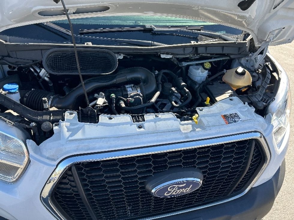 Cargo Van (Panel Van)-Light and Medium Duty Trucks-Ford-2021-Transit 350-West Sacramento-CA-100,250\n\t\tmiles-$ 29,750 - Image 24