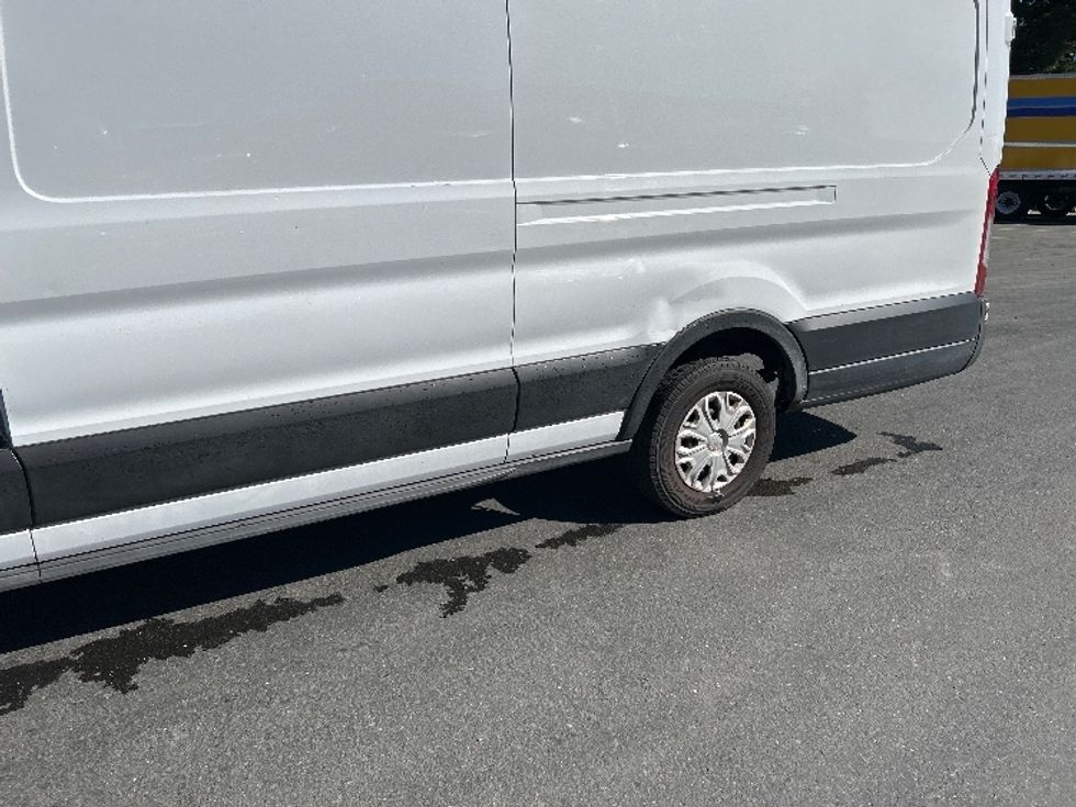 Cargo Van (Panel Van)-Light and Medium Duty Trucks-Ford-2021-Transit 350-West Sacramento-CA-100,250\n\t\tmiles-$ 29,750 - Image 28