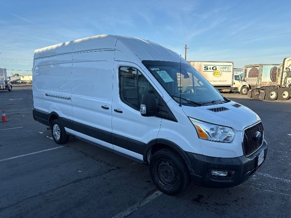 Cargo Van (Panel Van)-Light and Medium Duty Trucks-Ford-2021-Transit 350-West Sacramento-CA-103,494\n\t\tmiles-$ 18,500 - Image 1