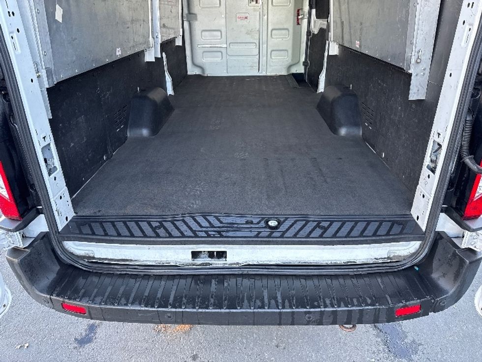 Cargo Van (Panel Van)-Light and Medium Duty Trucks-Ford-2021-Transit 350-West Sacramento-CA-103,494\n\t\tmiles-$ 18,500 - Image 9