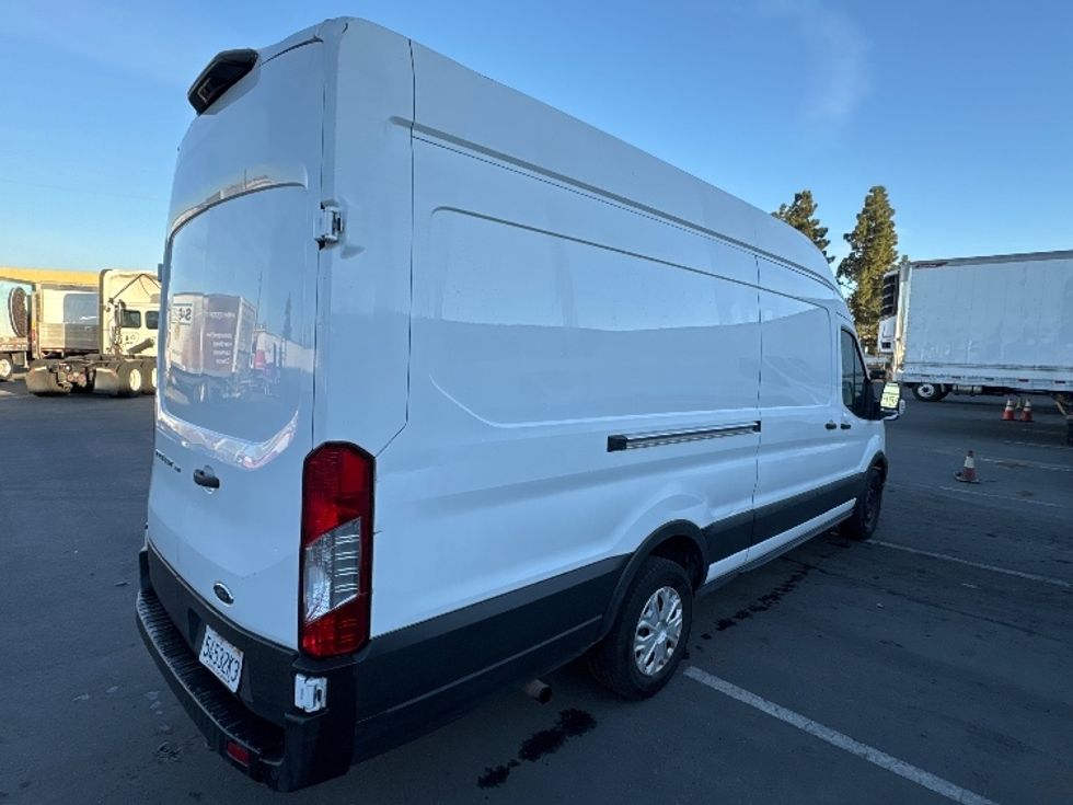 Cargo Van (Panel Van)-Light and Medium Duty Trucks-Ford-2021-Transit 350-West Sacramento-CA-103,494\n\t\tmiles-$ 18,500 - Image 12