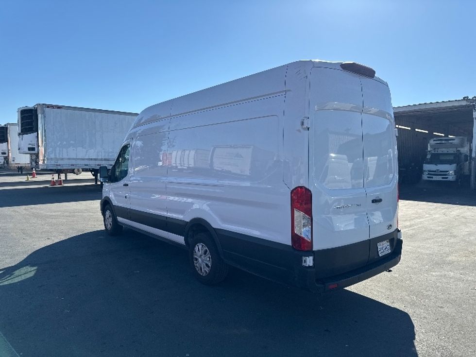 Cargo Van (Panel Van)-Light and Medium Duty Trucks-Ford-2021-Transit 350-West Sacramento-CA-105,641\n\t\tmiles-$ 26,500 - Image 5