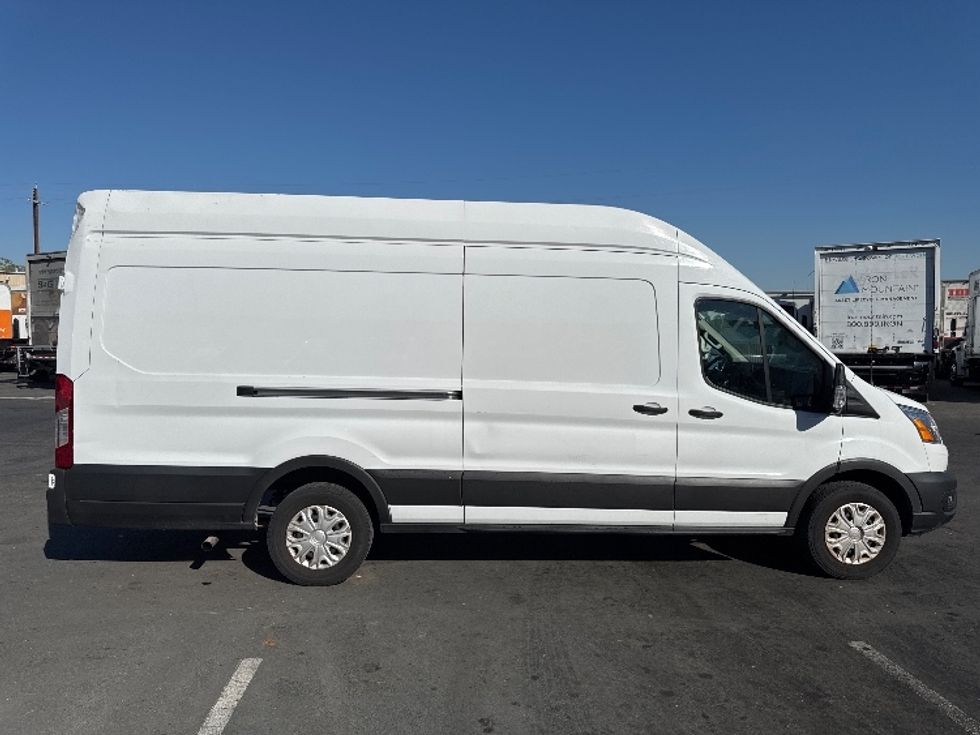 Cargo Van (Panel Van)-Light and Medium Duty Trucks-Ford-2021-Transit 350-West Sacramento-CA-105,641\n\t\tmiles-$ 26,500 - Image 13