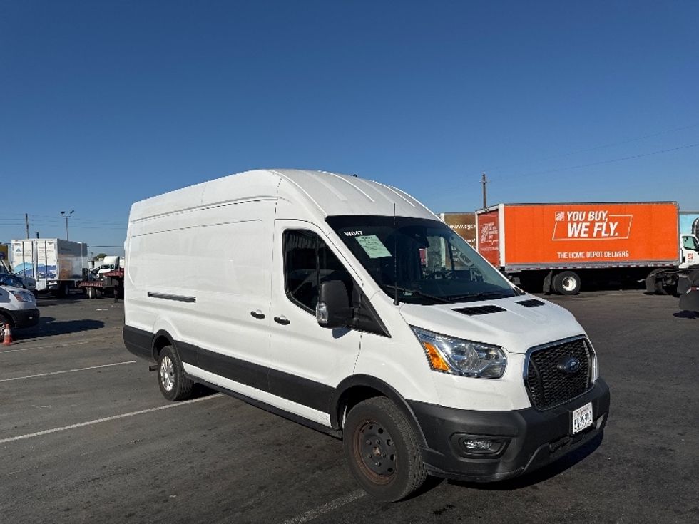 Cargo Van (Panel Van)-Light and Medium Duty Trucks-Ford-2021-Transit 350-West Sacramento-CA-113,988\n\t\tmiles-$ 26,000 - Image 1