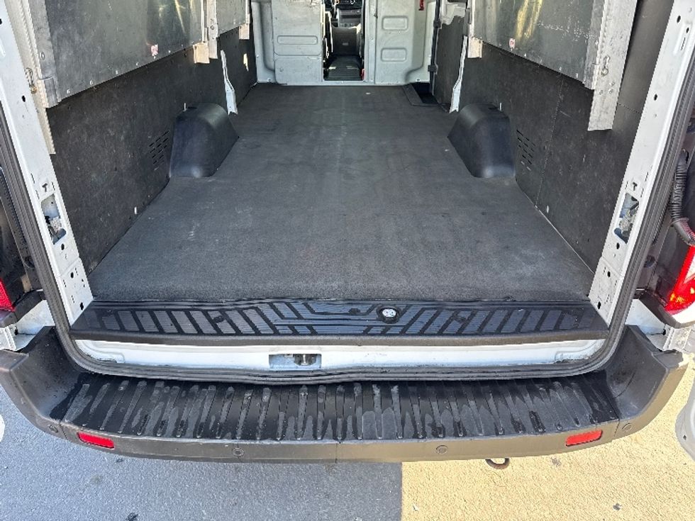 Cargo Van (Panel Van)-Light and Medium Duty Trucks-Ford-2021-Transit 350-West Sacramento-CA-113,988\n\t\tmiles-$ 26,000 - Image 9
