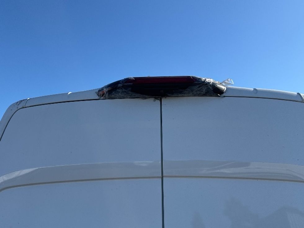 Cargo Van (Panel Van)-Light and Medium Duty Trucks-Ford-2021-Transit 350-West Sacramento-CA-113,988\n\t\tmiles-$ 26,000 - Image 23