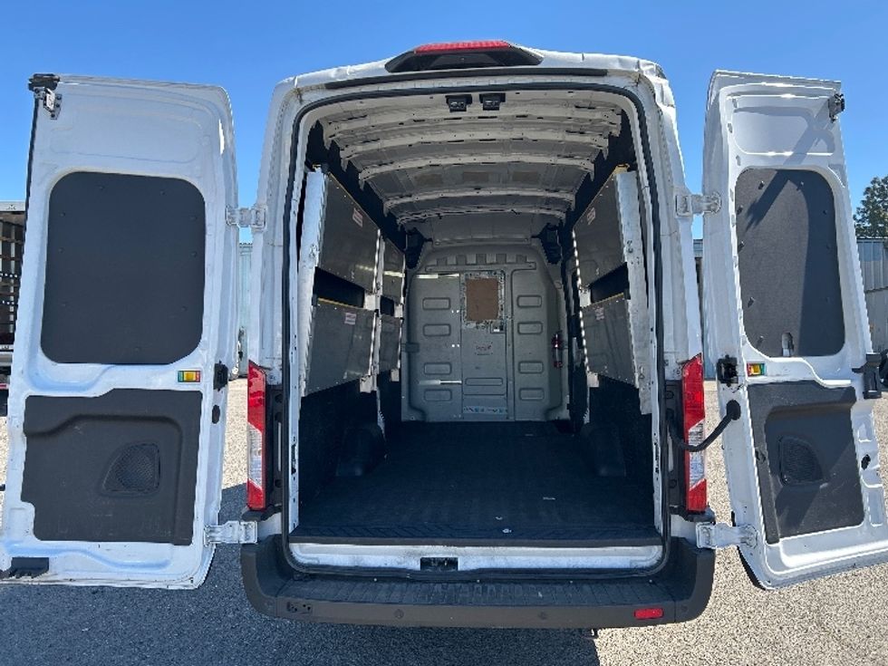 Cargo Van (Panel Van)-Light and Medium Duty Trucks-Ford-2021-Transit 350-West Sacramento-CA-143,623\n\t\tmiles-$ 22,500 - Image 8
