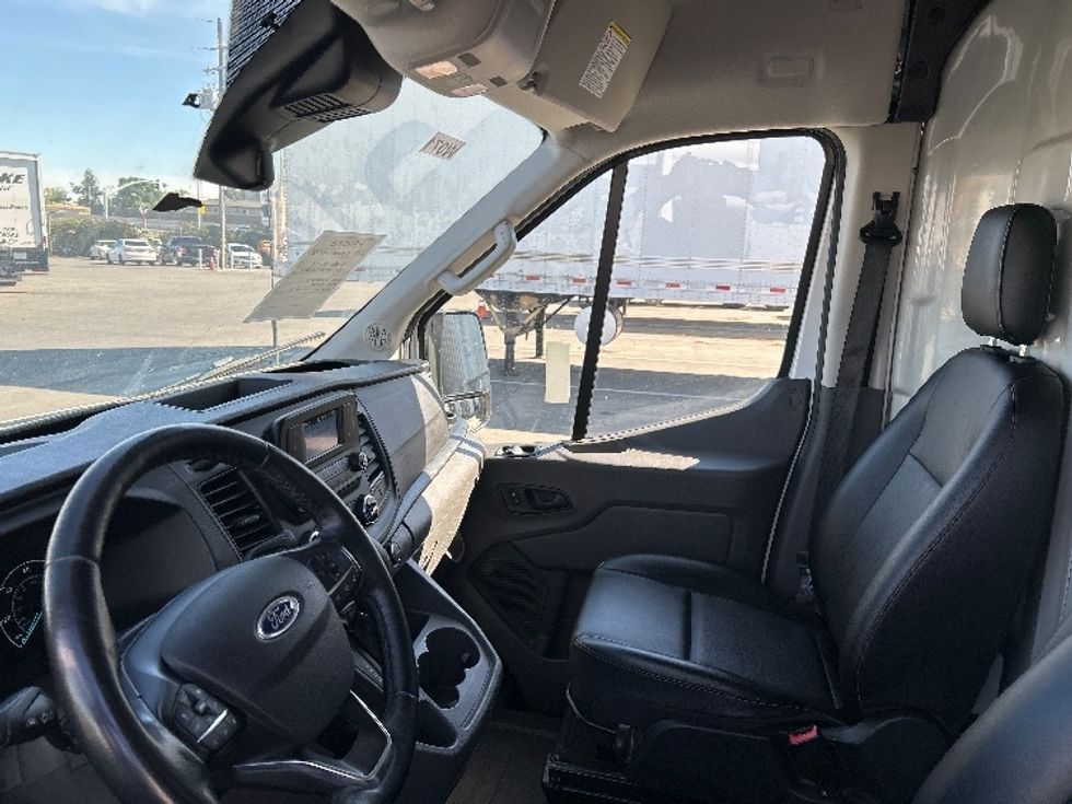 Cargo Van (Panel Van)-Light and Medium Duty Trucks-Ford-2021-Transit 350-West Sacramento-CA-56,987\n\t\tmiles-$ 35,750 - Image 19