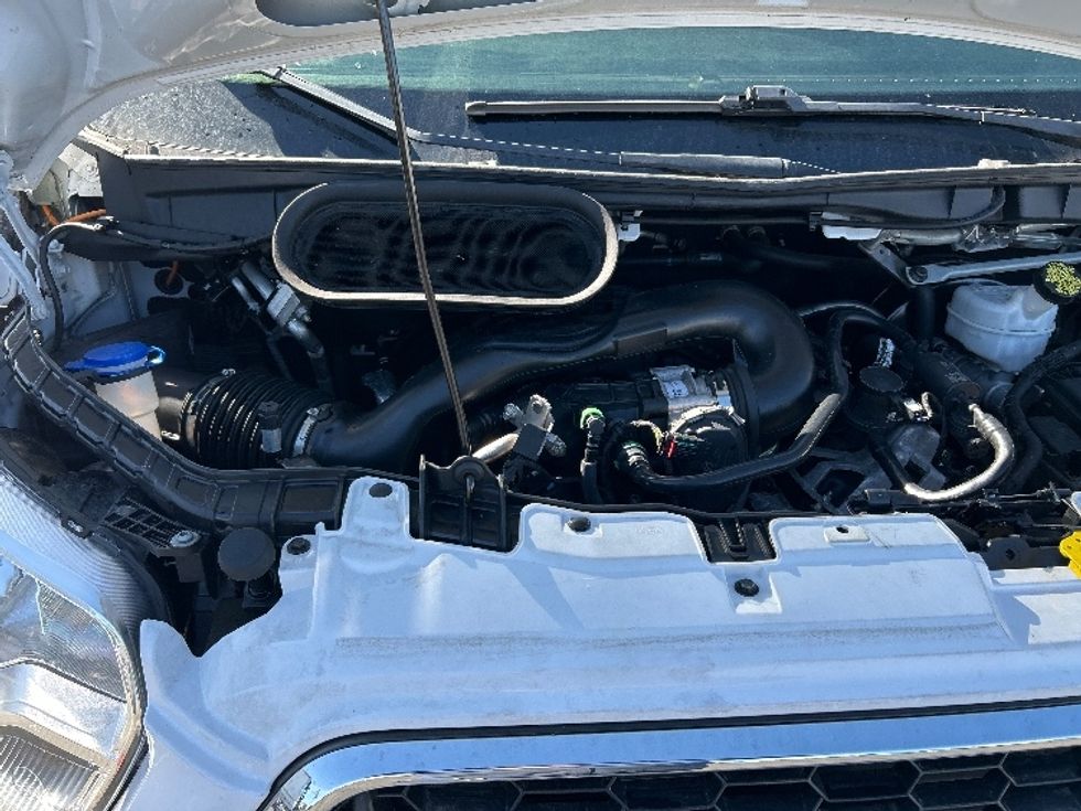 Cargo Van (Panel Van)-Light and Medium Duty Trucks-Ford-2021-Transit 350-West Sacramento-CA-56,987\n\t\tmiles-$ 35,750 - Image 24