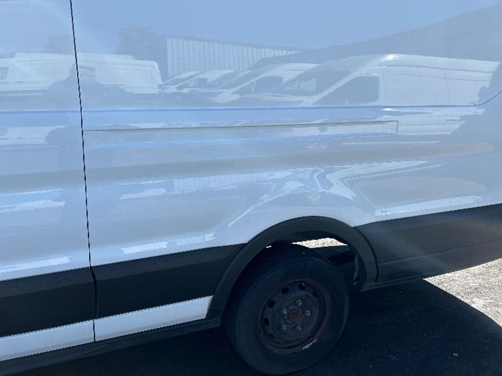 Cargo Van (Panel Van)-Light and Medium Duty Trucks-Ford-2021-Transit 350-West Sacramento-CA-56,987\n\t\tmiles-$ 35,750 - Image 25