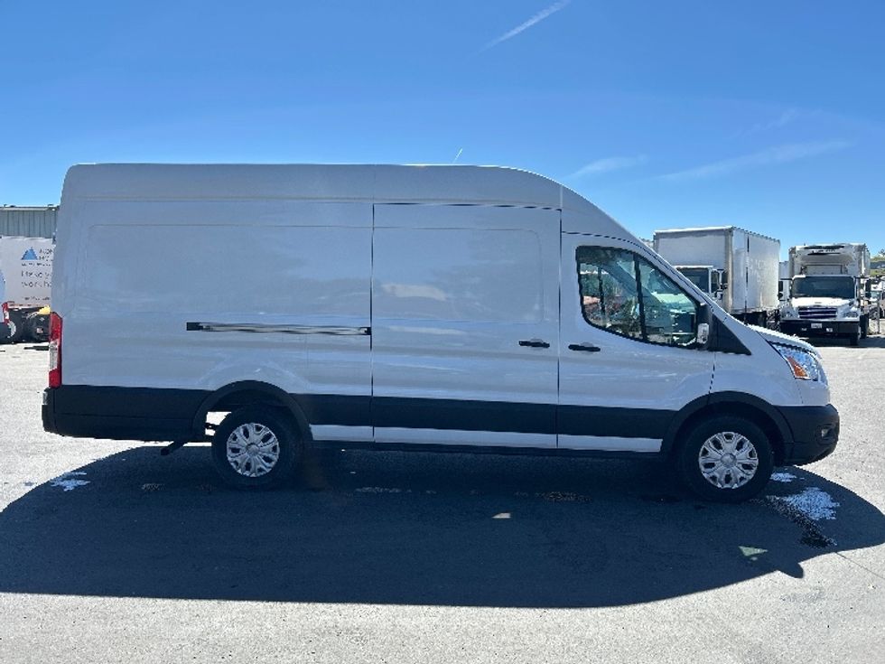 Cargo Van (Panel Van)-Light and Medium Duty Trucks-Ford-2021-Transit 350-West Sacramento-CA-76,414\n\t\tmiles-$ 32,000 - Image 15