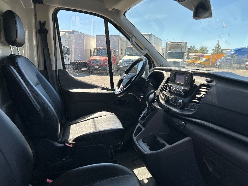 Cargo Van (Panel Van)-Light and Medium Duty Trucks-Ford-2021-Transit 350-West Sacramento-CA-76,414\n\t\tmiles-$ 32,000 - Image 22