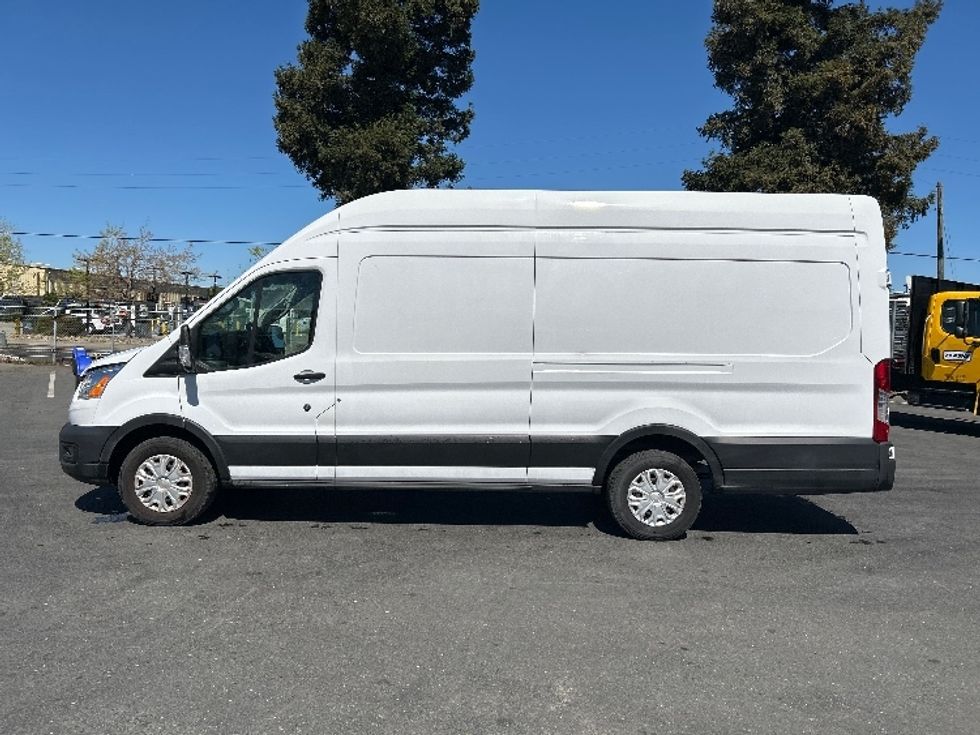 Cargo Van (Panel Van)-Light and Medium Duty Trucks-Ford-2021-Transit 350-West Sacramento-CA-76,414\n\t\tmiles-$ 32,000 - Image 4