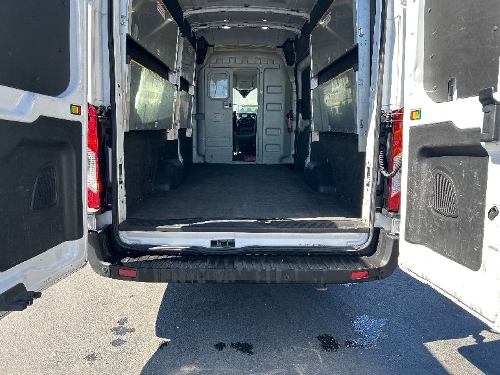 Cargo Van (Panel Van)-Light and Medium Duty Trucks-Ford-2021-Transit 350-West Sacramento-CA-76,414\n\t\tmiles-$ 32,000 - Image 9