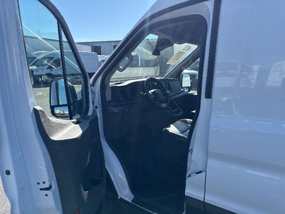 Cargo Van (Panel Van)-Light and Medium Duty Trucks-Ford-2021-Transit 350-West Sacramento-CA-78,843\n\t\tmiles-$ 28,750 - Image 13
