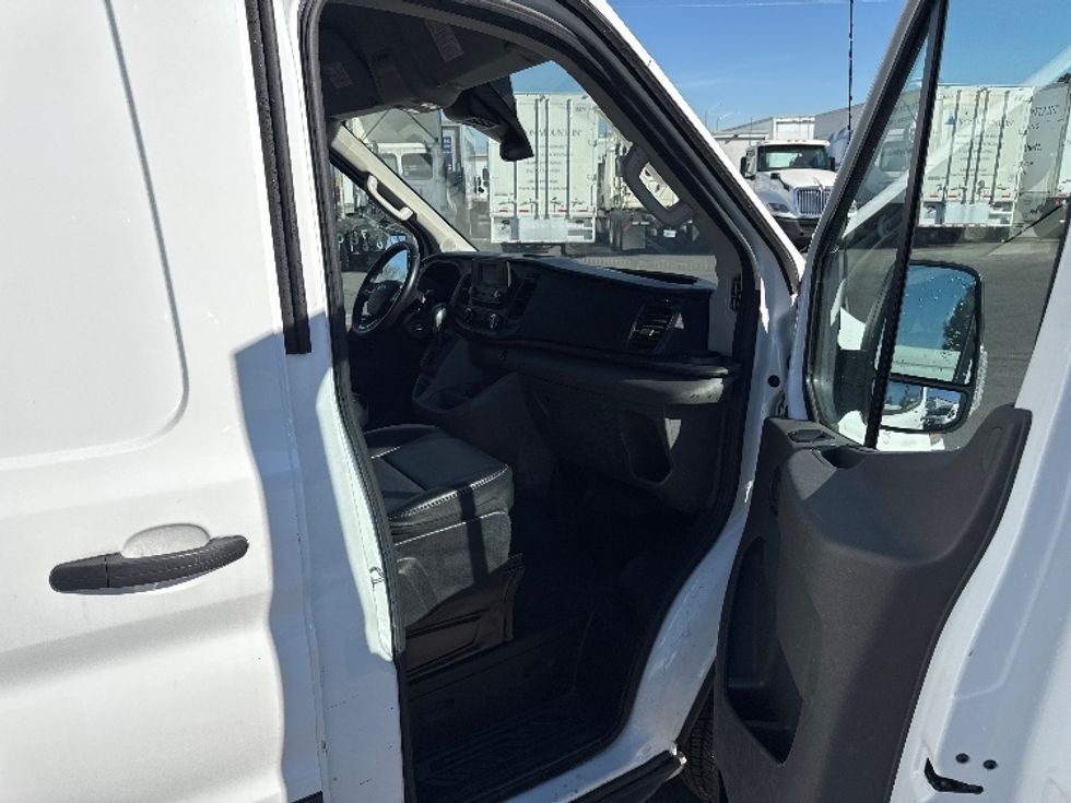 Cargo Van (Panel Van)-Light and Medium Duty Trucks-Ford-2021-Transit 350-West Sacramento-CA-78,843\n\t\tmiles-$ 28,750 - Image 17