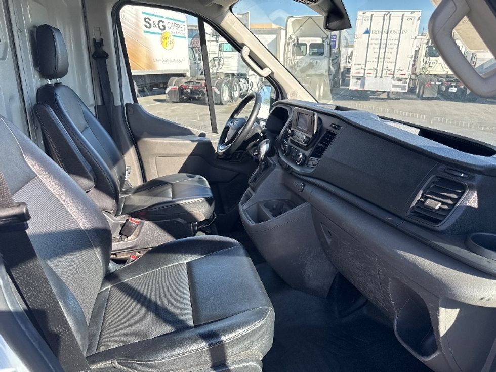 Cargo Van (Panel Van)-Light and Medium Duty Trucks-Ford-2021-Transit 350-West Sacramento-CA-78,843\n\t\tmiles-$ 28,750 - Image 19