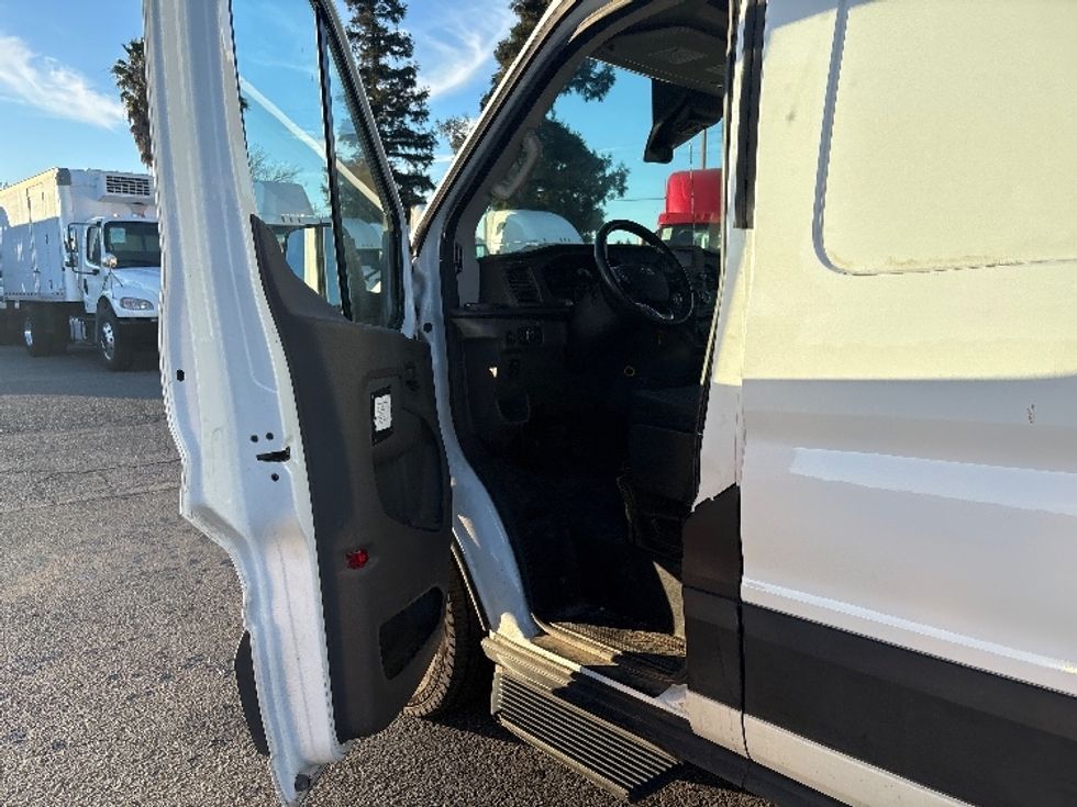Cargo Van (Panel Van)-Light and Medium Duty Trucks-Ford-2021-Transit 350-West Sacramento-CA-79,705\n\t\tmiles-$ 37,250 - Image 13
