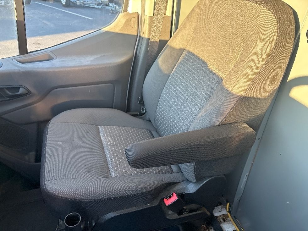 Cargo Van (Panel Van)-Light and Medium Duty Trucks-Ford-2021-Transit 350-West Sacramento-CA-79,705\n\t\tmiles-$ 37,250 - Image 16