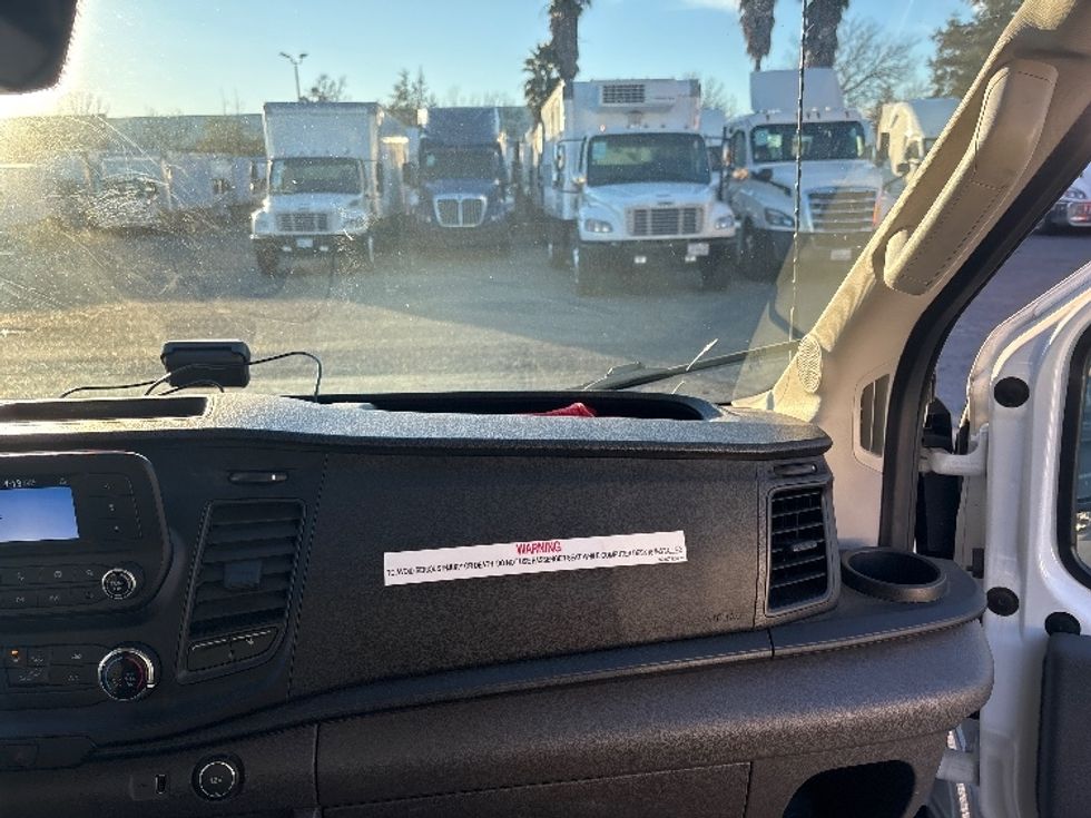 Cargo Van (Panel Van)-Light and Medium Duty Trucks-Ford-2021-Transit 350-West Sacramento-CA-79,705\n\t\tmiles-$ 37,250 - Image 18