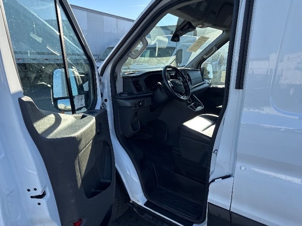 Cargo Van (Panel Van)-Light and Medium Duty Trucks-Ford-2021-Transit 350-West Sacramento-CA-85,618\n\t\tmiles-$ 28,250 - Image 14