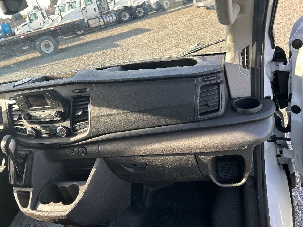Cargo Van (Panel Van)-Light and Medium Duty Trucks-Ford-2021-Transit 350-West Sacramento-CA-86,206\n\t\tmiles-$ 28,000 - Image 19