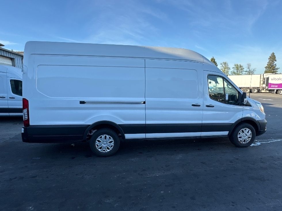 Cargo Van (Panel Van)-Light and Medium Duty Trucks-Ford-2021-Transit 350-West Sacramento-CA-86,879\n\t\tmiles-$ 28,000 - Image 12
