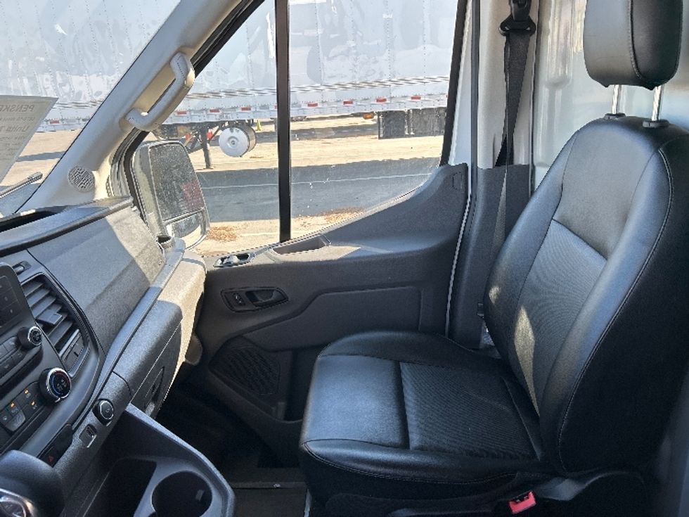 Cargo Van (Panel Van)-Light and Medium Duty Trucks-Ford-2021-Transit 350-West Sacramento-CA-89,478\n\t\tmiles-$ 33,000 - Image 19
