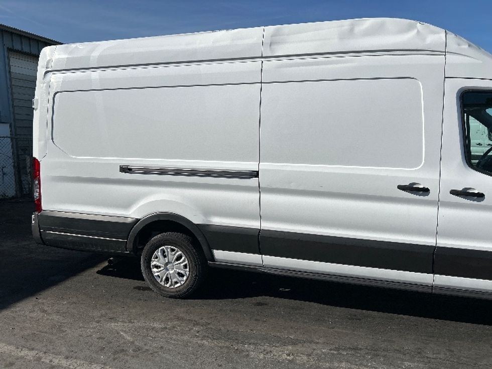 Cargo Van (Panel Van)-Light and Medium Duty Trucks-Ford-2021-Transit 350-West Sacramento-CA-89,478\n\t\tmiles-$ 33,000 - Image 26