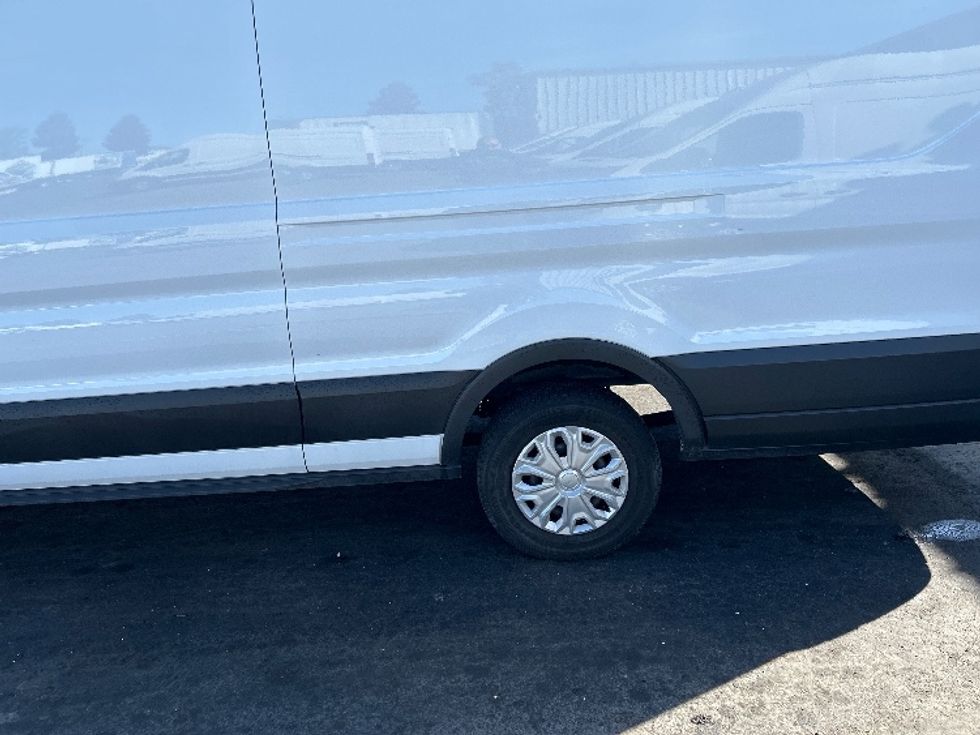 Cargo Van (Panel Van)-Light and Medium Duty Trucks-Ford-2021-Transit 350-West Sacramento-CA-89,478\n\t\tmiles-$ 33,000 - Image 28